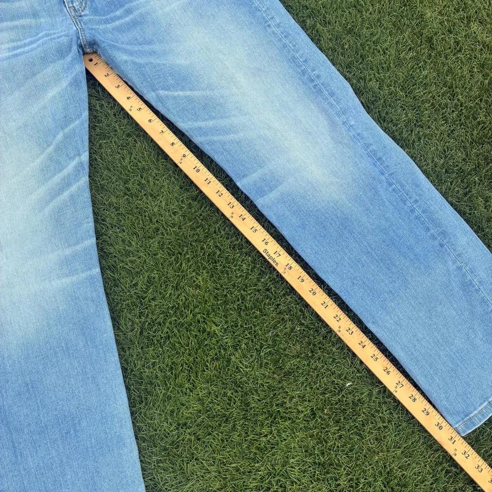 Levis 505 Regular Fit Jeans Mens 37x31 Light Wash Blue Straight Leg Denim Pants